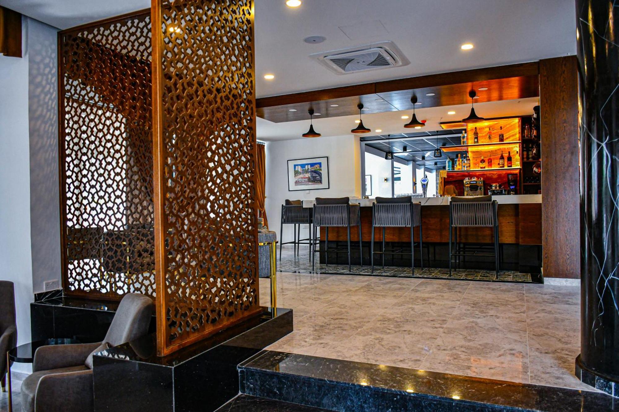 Dorana Hotel Kyrenia  Ngoại thất bức ảnh