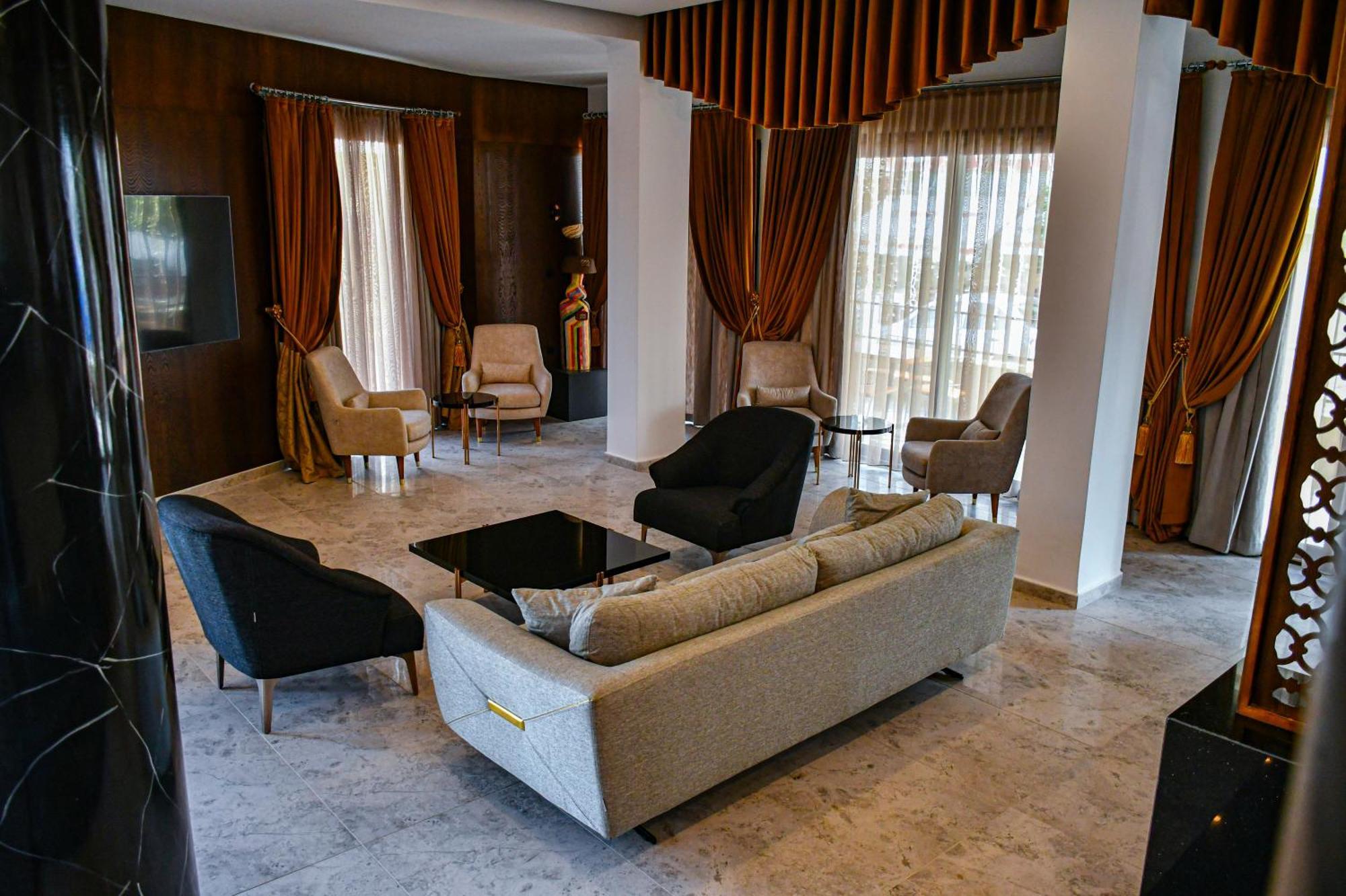 Dorana Hotel Kyrenia  Ngoại thất bức ảnh