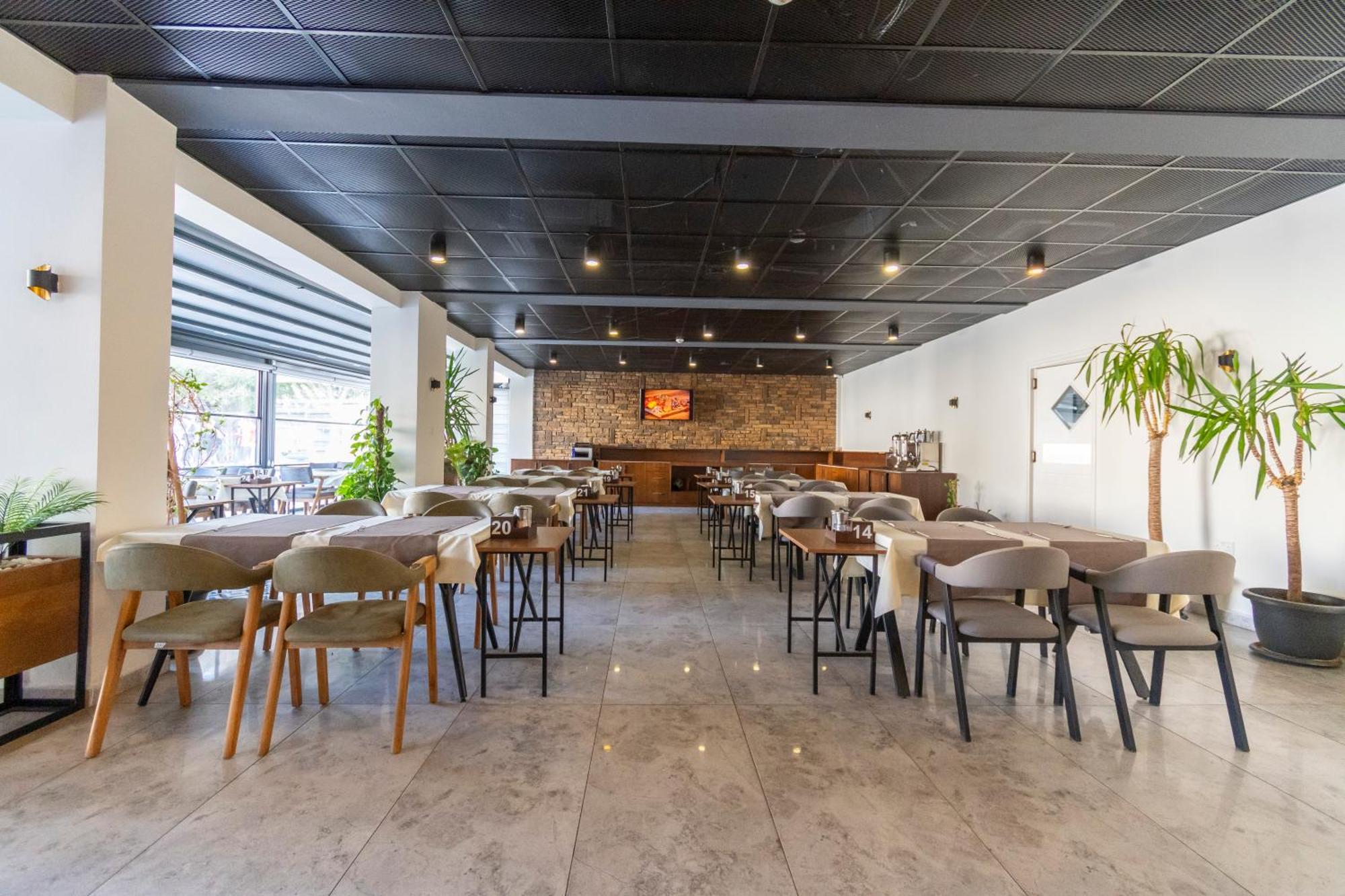 Dorana Hotel Kyrenia  Ngoại thất bức ảnh