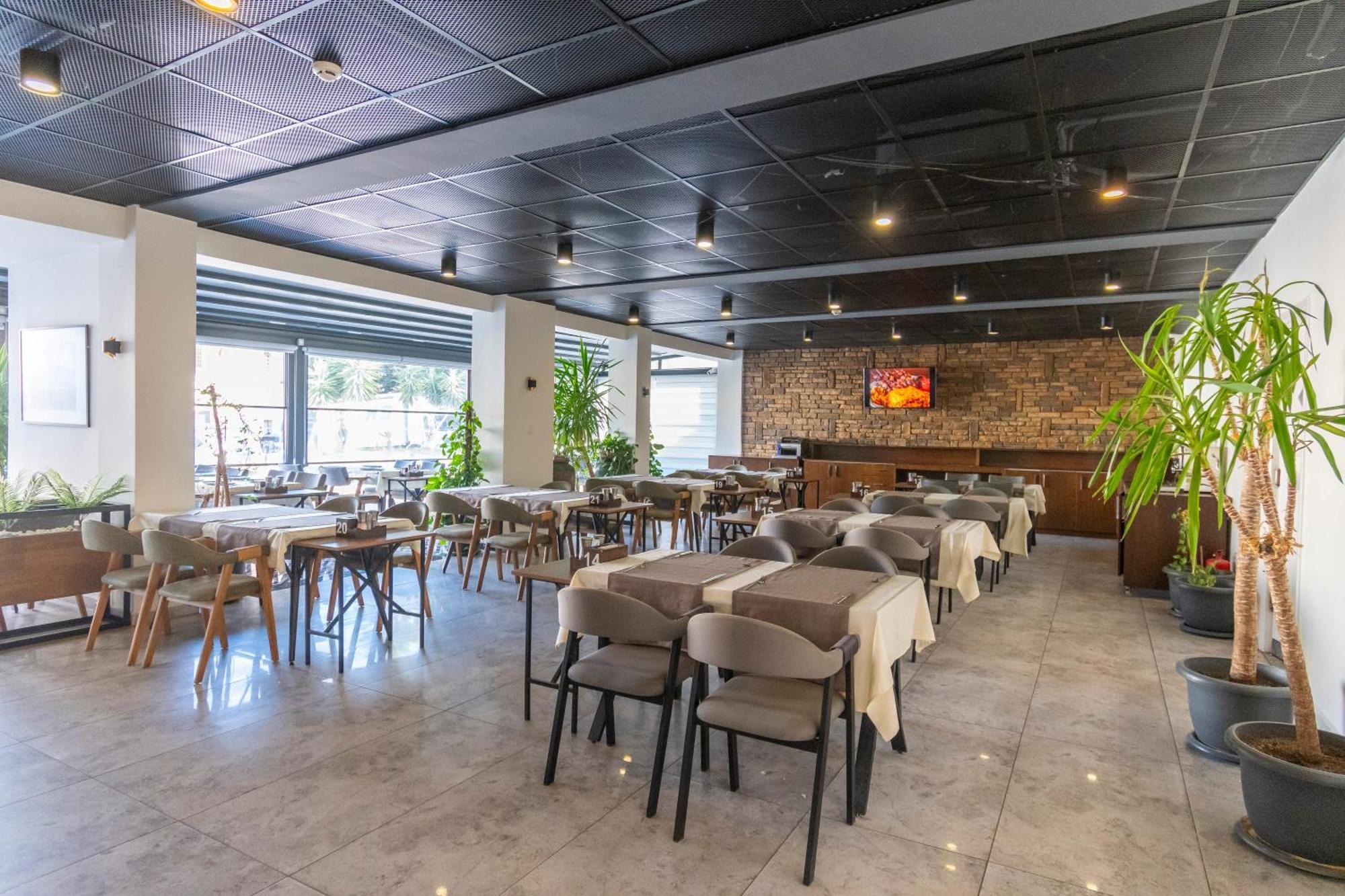 Dorana Hotel Kyrenia  Ngoại thất bức ảnh