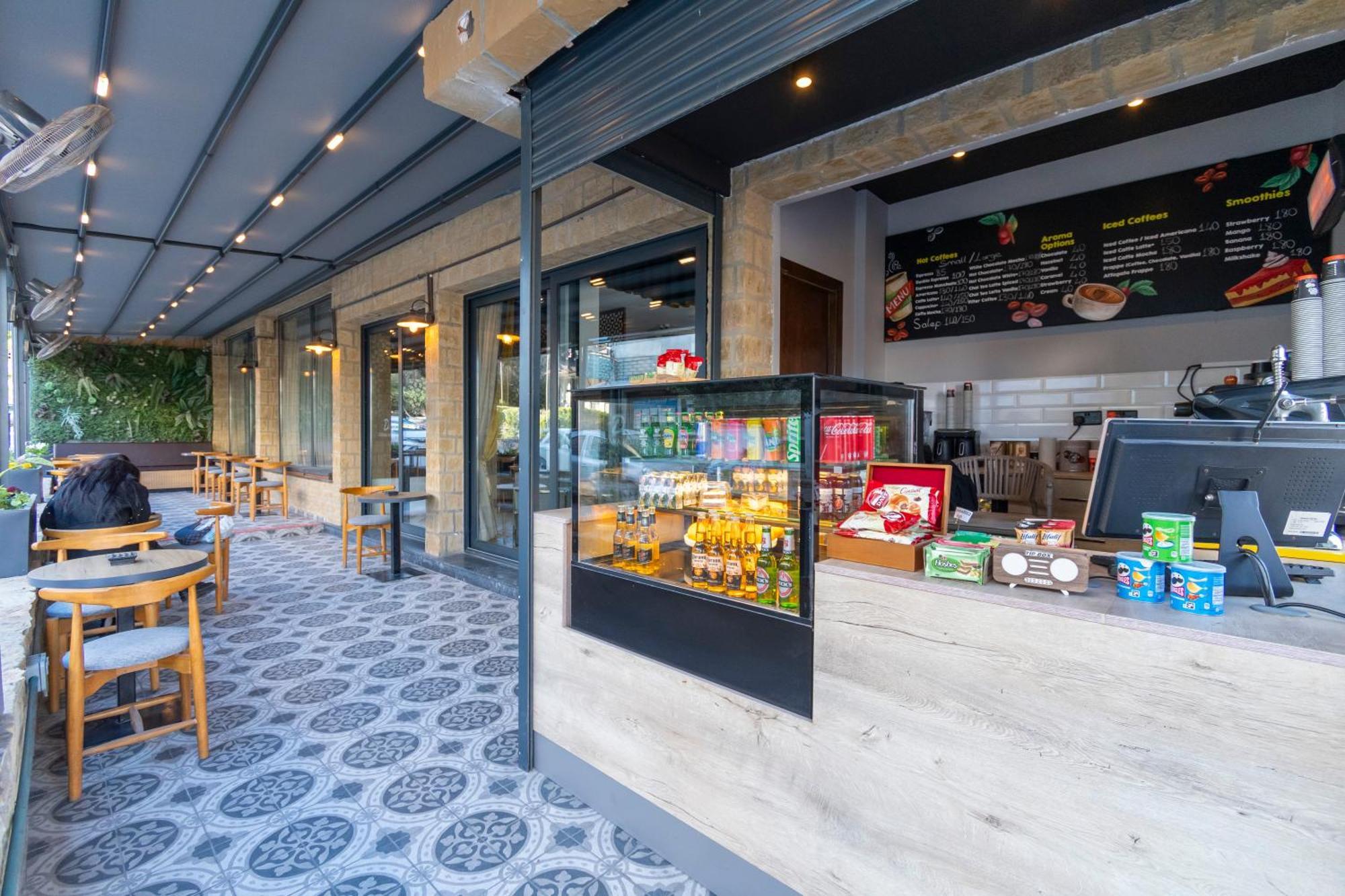 Dorana Hotel Kyrenia  Ngoại thất bức ảnh